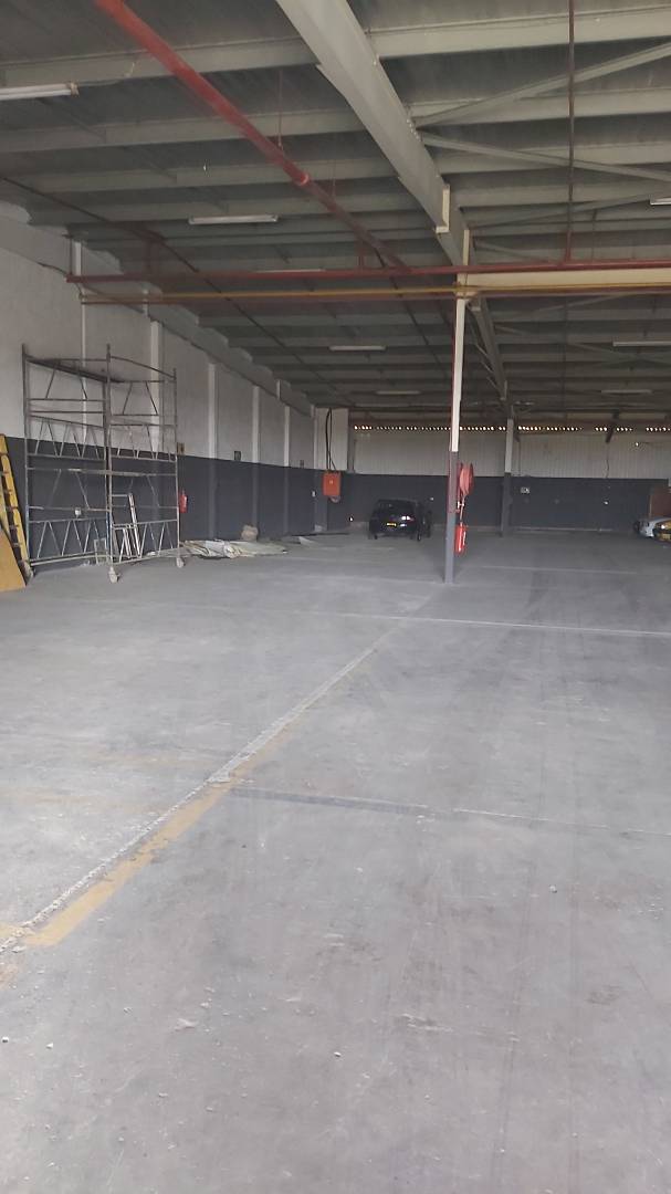 To Let Commercial Property for Rent in Wilsonia Eastern Cape